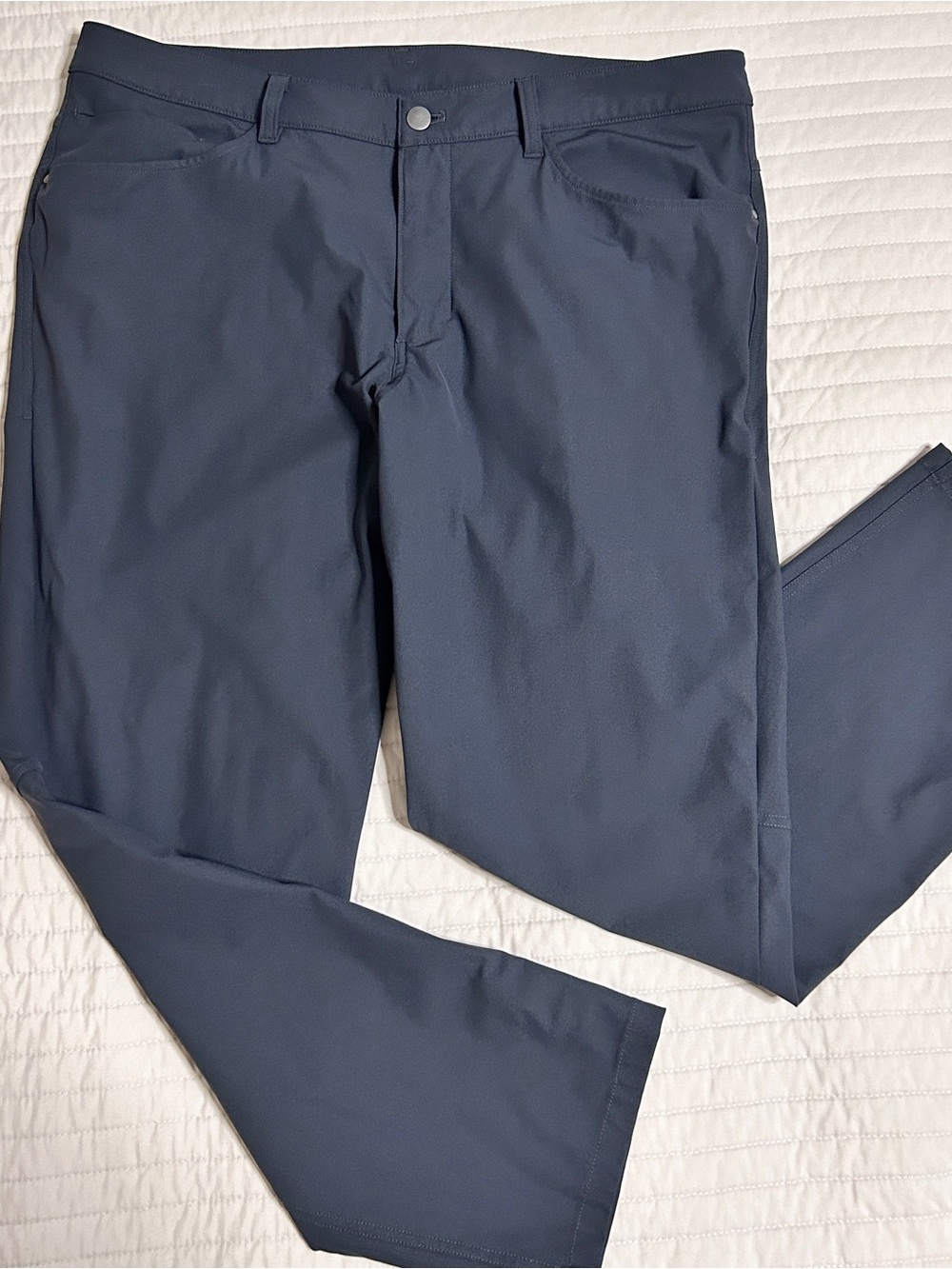lululemon Men’s ABC 5 Pocket Pants Size 36 Dark Grey Stretch Performance Tech